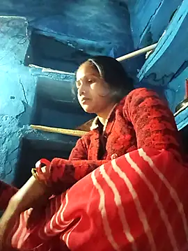 Snapshot of Jooli_xx chatting on November 18, 3:01 am Jooli xx online show from November 18, 3:01 am