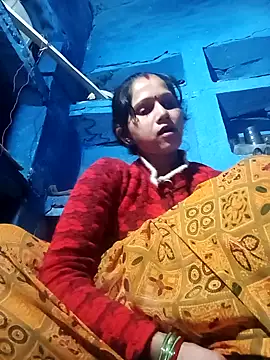 Jooli xx online show from January 19, 1:04 pm