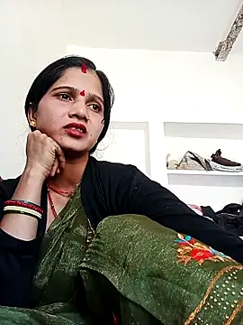 Jooli xx online show from February 22, 9:19 am