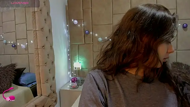 ambar 69  online show from October 4, 4:32 am