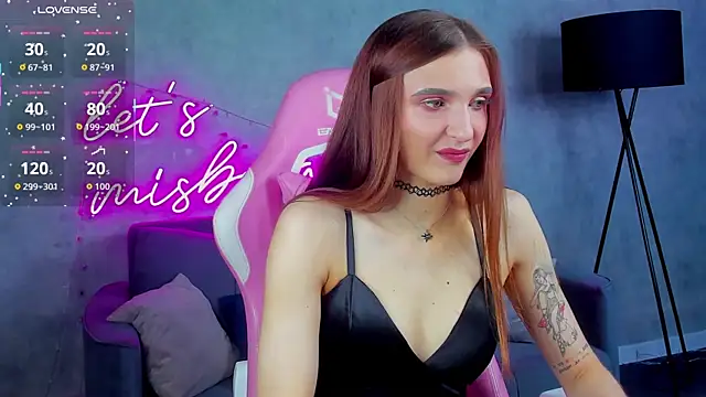 Alisha Green online show from June 14, 9:33 am