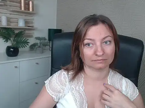 Snapshot of angelaSamt chatting on September 23, 6:16 am angelaSamt online show from September 23, 6:16 am