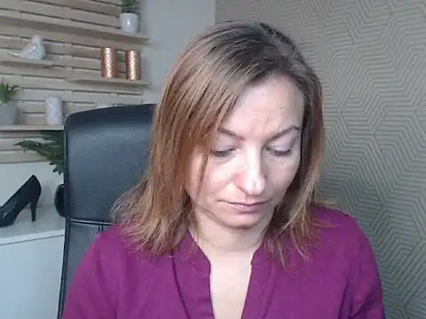 Snapshot of angelaSamt chatting on September 30, 5:34 am angelaSamt online show from September 30, 5:34 am