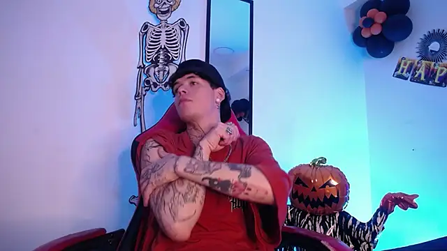 Anhonymus  online show from October 29, 3:42 am