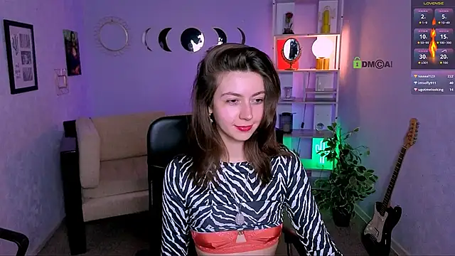 kitniss dreamy online show from June 14, 2:24 am