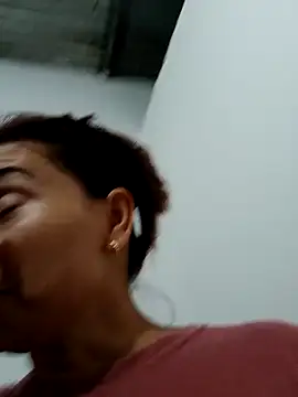 Snapshot of Amanda39 chatting on November 6, 1:34 pm Amanda39 online show from November 6, 1:34 pm