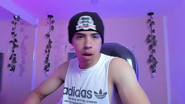 Muscle Scott online show from November 19, 12:49 pm