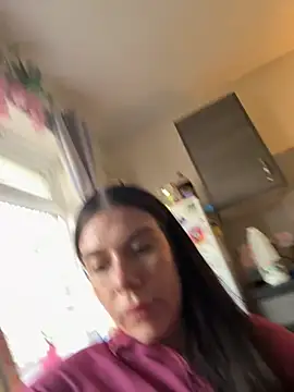 valentinalamont online show from September 24, 3:48 pm