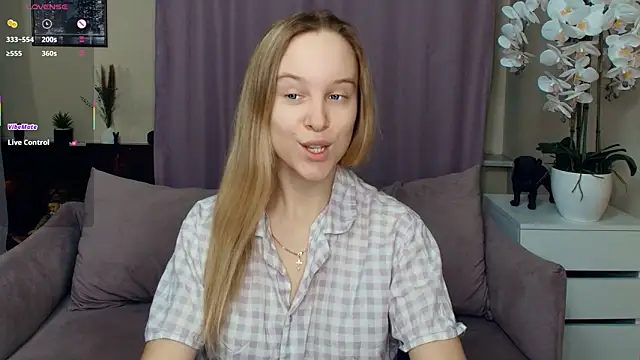 SoonMoor online show from February 16, 7:10 pm