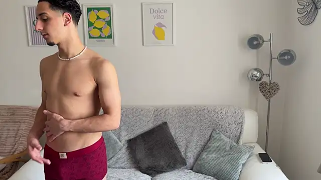 ebonysweetyy online show from April 20, 2:53 pm