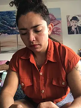 Paris 11 online show from October 28, 1:03 pm