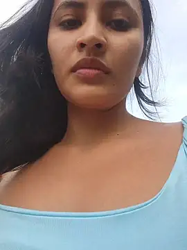 Snapshot of Rumy_2005 chatting on February 2, 1:21 pm Rumy 2005 online show from February 2, 1:21 pm