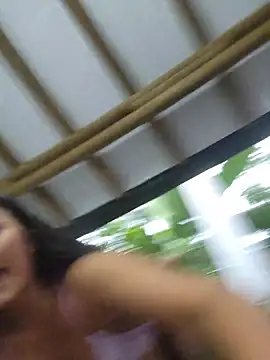 Snapshot of Rumy_2005 chatting on March 5, 11:28 am Rumy 2005 online show from March 5, 11:28 am