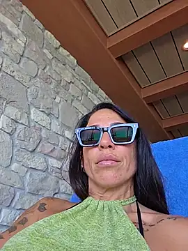 Snapshot of sexy7883 chatting on June 29, 1:44 pm sexy7883 online show from June 29, 1:44 pm