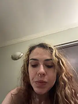 aurorasparkles online show from March 6, 6:32 am