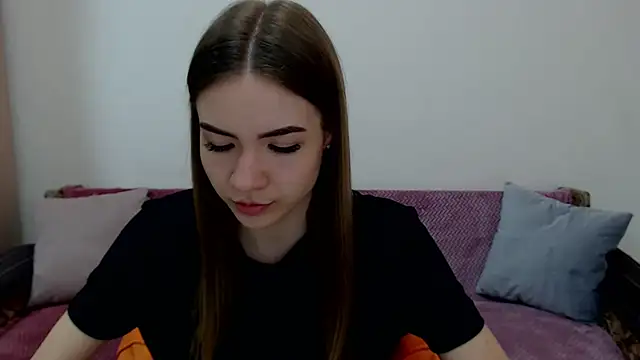 Snapshot of aSingleOne chatting on October 14, 5:47 pm aSingleOne online show from October 14, 5:47 pm