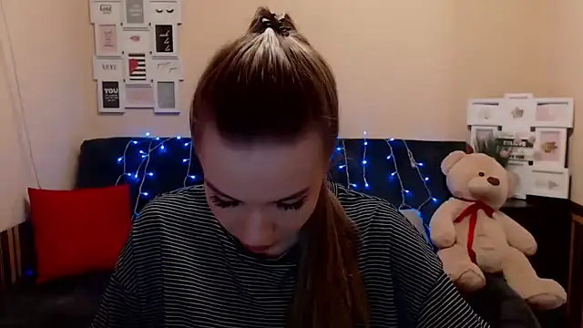 aSingleOne online show from March 4, 7:42 pm