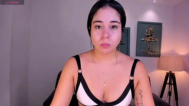 SussyBellX online show from November 23, 5:13 pm