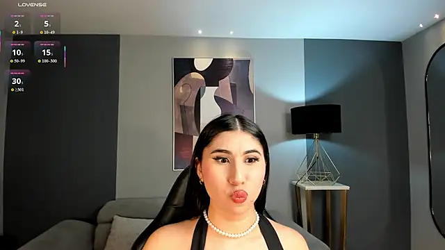 Snapshot of MayaMoretti_ chatting on July 14, 2:05 am MayaMoretti online show from July 14, 2:05 am