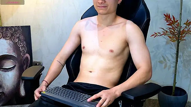 enzo steel online show from February 19, 2:40 am