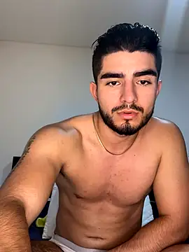 zayn maximoff online show from September 15, 4:01 am