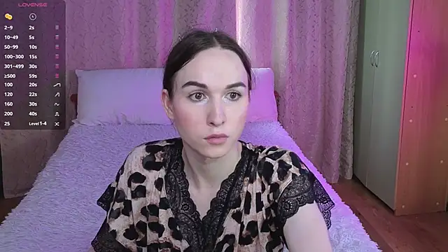 Snapshot of Angeel_Kate chatting on July 28, 12:48 pm Angeel Kate online show from July 28, 12:48 pm