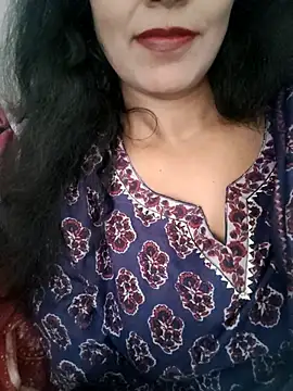 Snapshot of Deepa_Sharma143 chatting on November 7, 5:18 am Deepa Sharma143 online show from November 7, 5:18 am