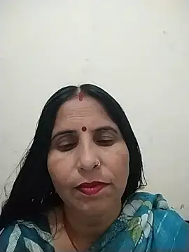 Snapshot of Hot_liya54 chatting on May 15, 6:42 am Hot liya54 online show from May 15, 6:42 am
