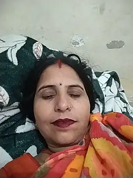 Snapshot of Hot_liya54 chatting on June 4, 11:33 pm Hot liya54 online show from June 4, 11:33 pm