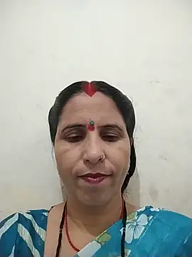 Snapshot of Hot_liya54 chatting on June 9, 4:13 am Hot liya54 online show from June 9, 4:13 am