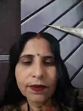 Snapshot of Hot_liya54 chatting on June 22, 6:21 am Hot liya54 online show from June 22, 6:21 am