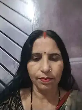 Snapshot of Hot_liya54 chatting on July 5, 3:23 am Hot liya54 online show from July 5, 3:23 am