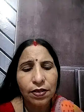 Snapshot of Hot_liya54 chatting on July 7, 4:37 am Hot liya54 online show from July 7, 4:37 am