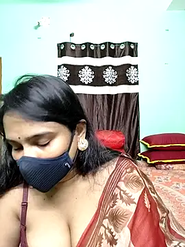 naughty nataasa online show from November 17, 9:15 am