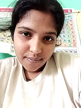 Snapshot of Palak-Sharma chatting on May 7, 8:52 am Palak-Sharma online show from May 7, 8:52 am