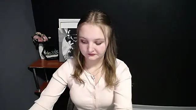 Mystic nikole online show from October 7, 12:35 pm