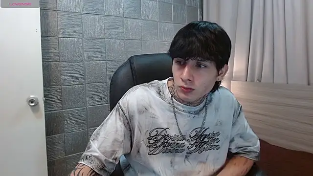 Iantwink18 online show from January 9, 6:16 am