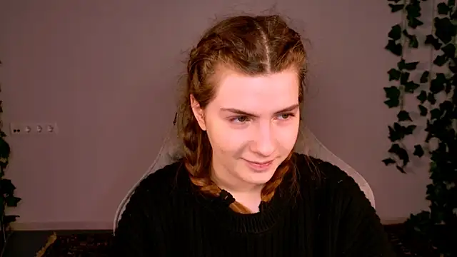 AliceCUNTach online show from January 14, 5:35 am