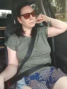 Snapshot of aussiepeaches chatting on March 23, 1:31 am aussiepeaches online show from March 23, 1:31 am