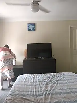 Snapshot of aussiepeaches chatting on September 22, 12:23 am aussiepeaches online show from September 22, 12:23 am