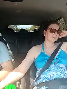 Snapshot of aussiepeaches chatting on October 4, 3:37 am aussiepeaches online show from October 4, 3:37 am