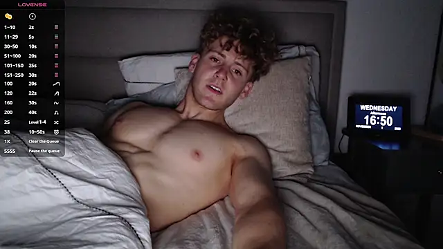 DominantAlex18 online show from November 5, 4:51 pm