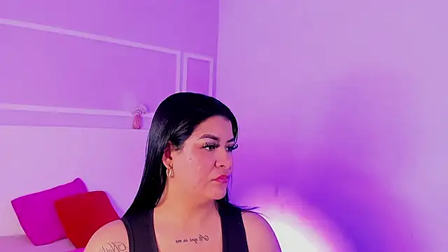 TianaGlow26 online show from February 11, 6:35 pm