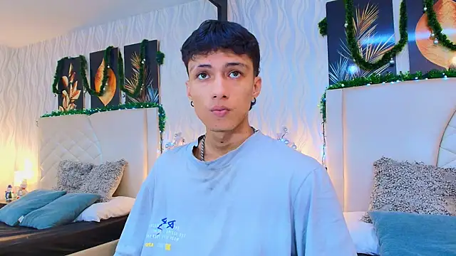 Lean Portman online show from December 20, 9:44 pm