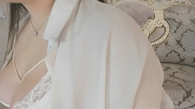 loveame online show from November 10, 4:17 pm