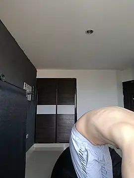 Snapshot of TeddyBear_07 chatting on November 5, 12:38 pm TeddyBear 07 online show from November 5, 12:38 pm