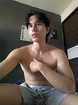 Snapshot of TeddyBear_07 chatting on November 14, 12:48 pm TeddyBear 07 online show from November 14, 12:48 pm