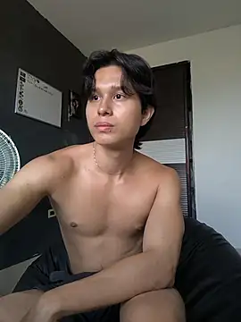 Snapshot of TeddyBear_07 chatting on November 15, 11:51 am TeddyBear 07 online show from November 15, 11:51 am