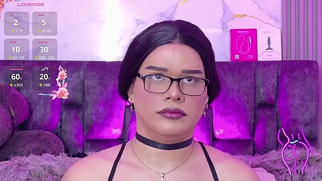 Snapshot of Ava_Cristi chatting on June 24, 6:29 pm Ava Cristi online show from June 24, 6:29 pm