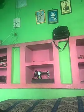 Snapshot of Shreyaaa_1 chatting on October 31, 3:40 am Shreyaaa 1 online show from October 31, 3:40 am